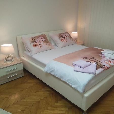 Apartman S.Antonio Zagreb Luaran gambar