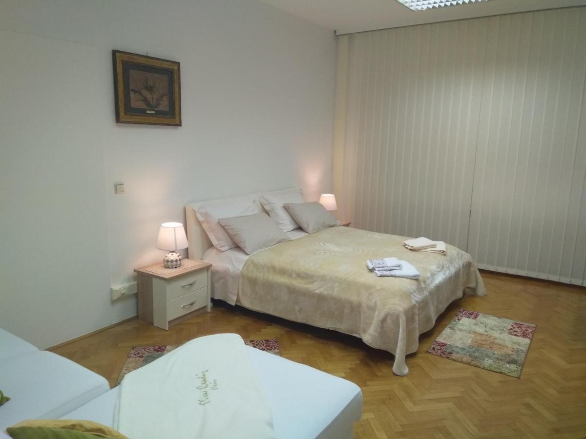 Apartman S.Antonio Zagreb Luaran gambar