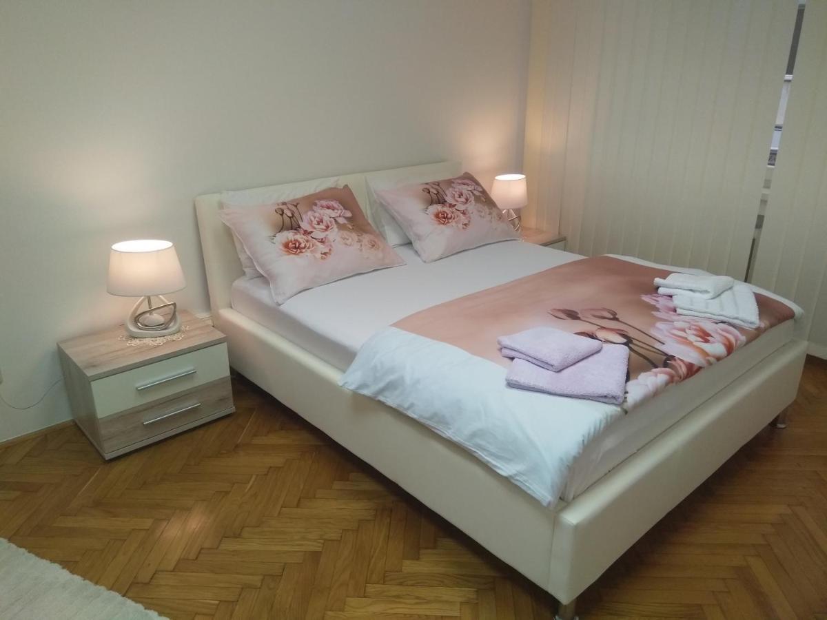 Apartman S.Antonio Zagreb Luaran gambar